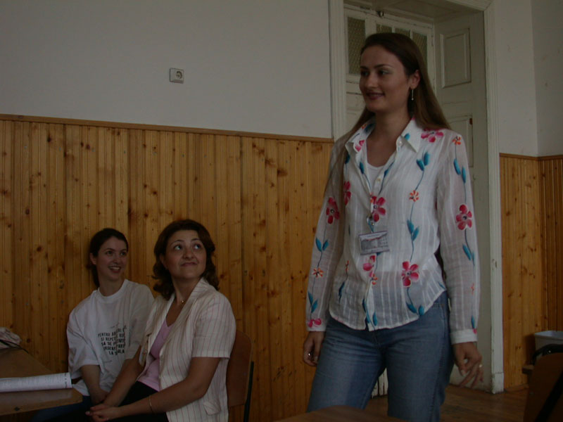 nicoleta, carmen, dana.JPG